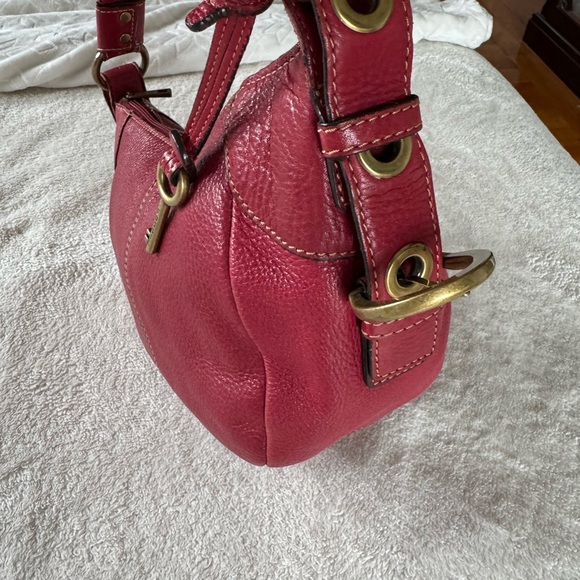 Fossil Pebbled Leather Handbag - Picture 12 of 12